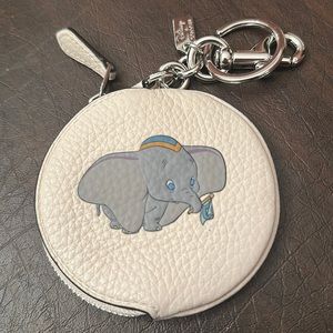 Coach NWT RARE SOLD OUT in stores DUMBO keychain/ change purse.